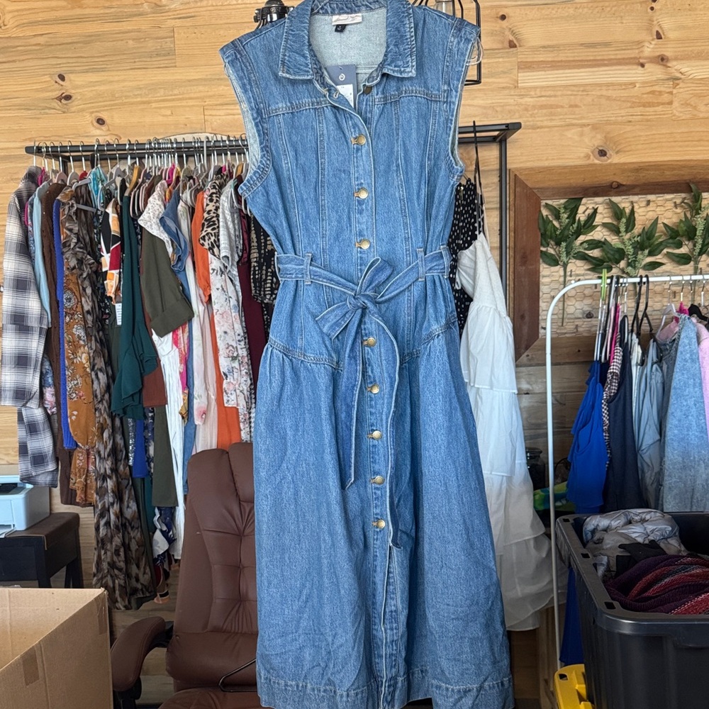 Universal Thread Light Blue Denim Midi Shirt Dress